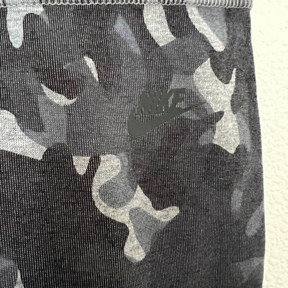 Nike Tech Fleece Girls Printed Camouflage Leggings Size XS - Picture 5 of 5